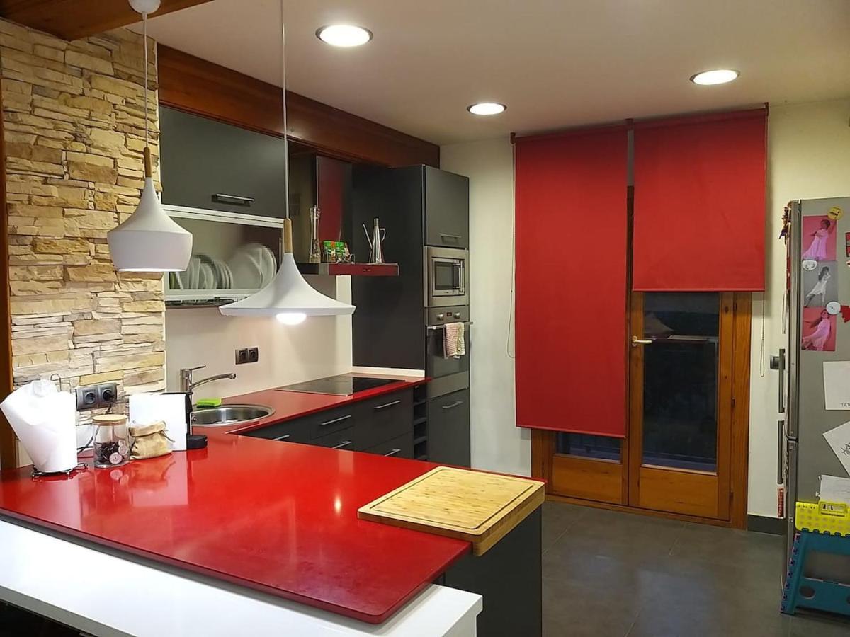 Apartamento a 1a linea Sant Llorenç de Montgai_ WhiteHouse Bagian luar foto